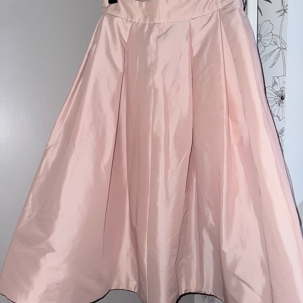 Elegant Pink Skirt